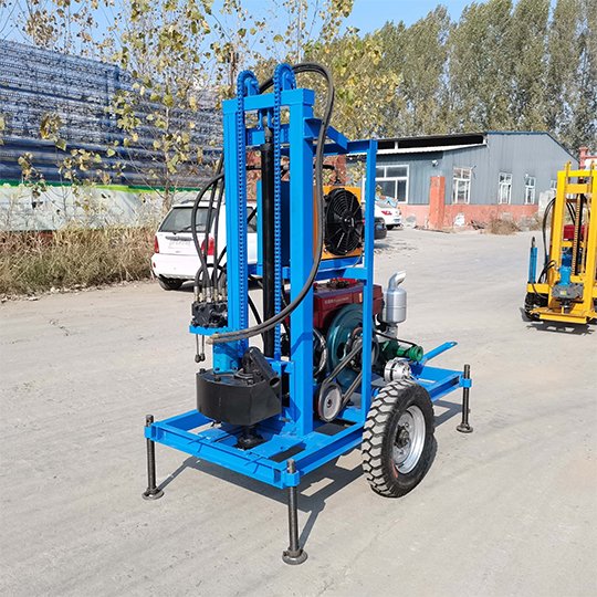portable hydraulic drilling machine with a closed-loop hydraulic system